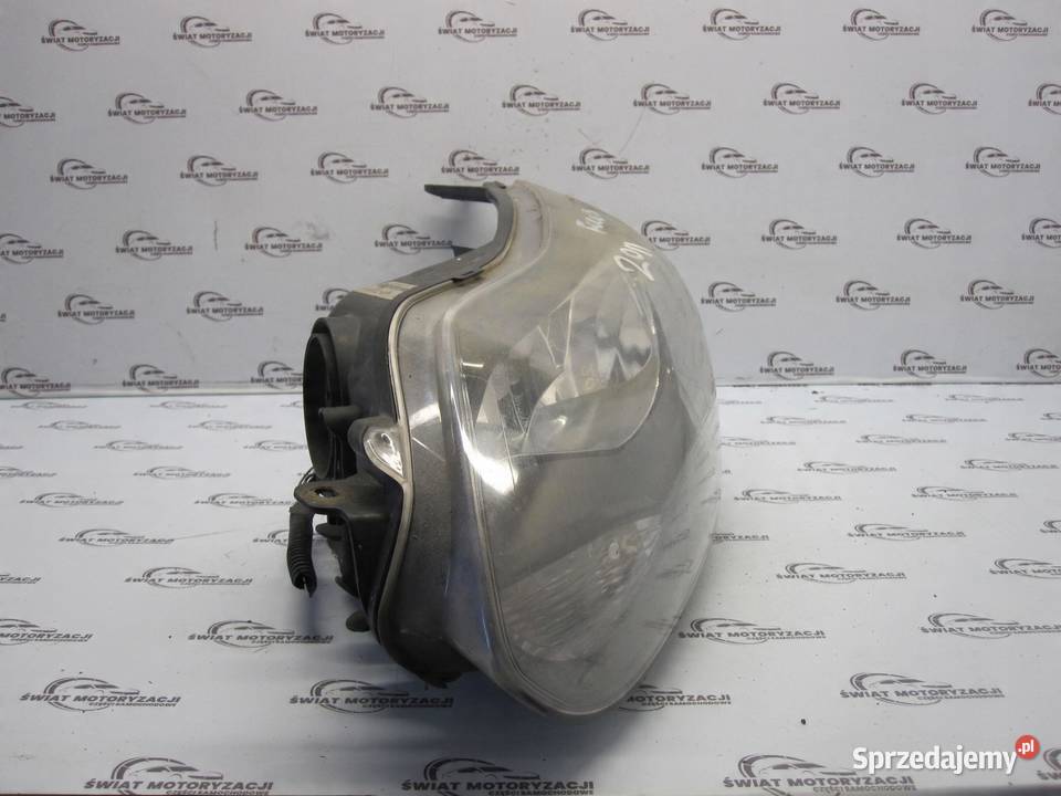 FORD FOCUS MK3 III lampa lewa przód BM5113W030DF