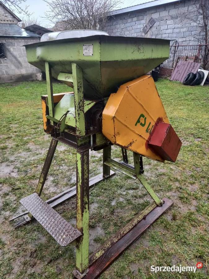Gniotownik do zboża marki FSC Lublin Wola Osowińska