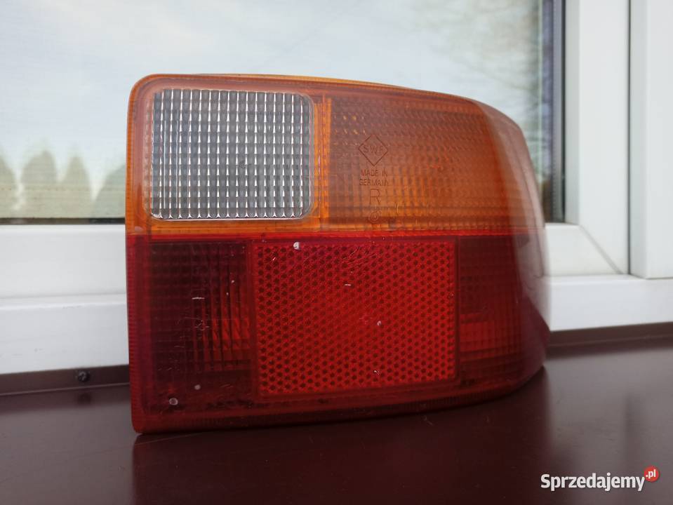 Opel Astra F HB lampa tył tylna prawa wkład osobowe Lampy tylne Sieradz