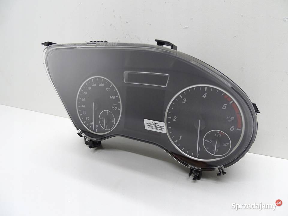 LICZNIK ZEGARY MERCEDES BKLASA W246 18 CDI 14R sprzedam