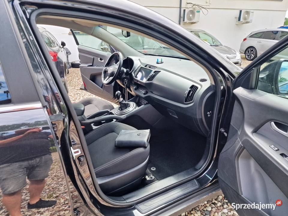 KIA SPORTAGE III 17 DIESEL BOGATE WYPOSAŻENIE nieuszkodzony Białystok sprzedam