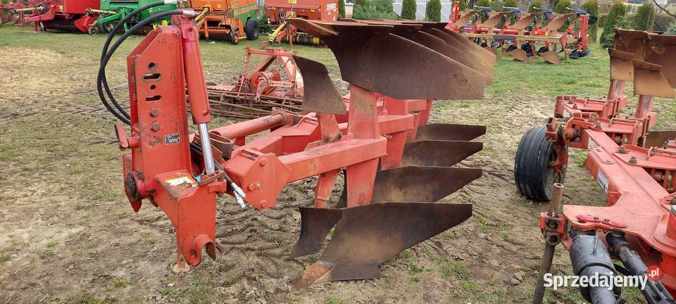 Pługi obrotowe Naud Gregoire Besson Kuhn Okrzeja