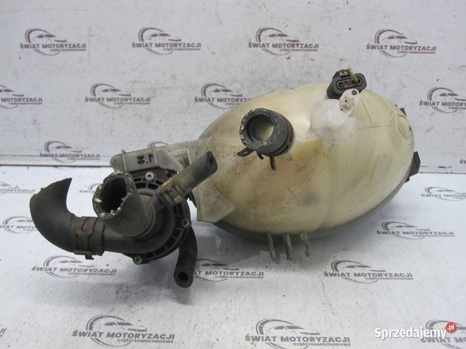 MERCEDES E IV W212 12r zbiorniczek wyrównawczy Zbiorniki wyrównawcze