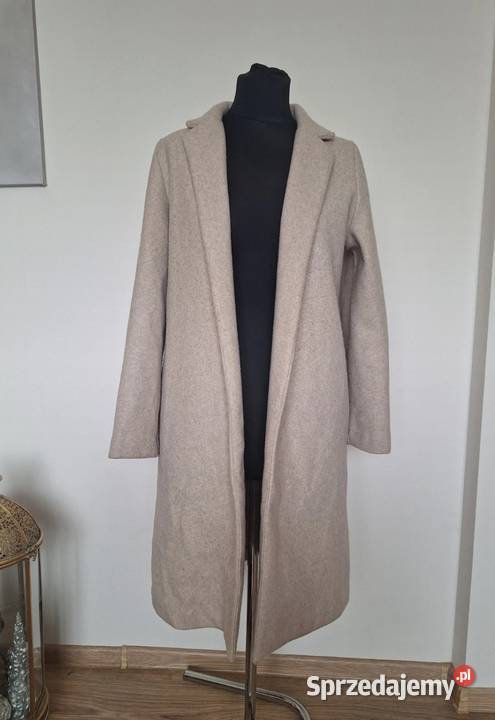 Piękny beżowy przejściowy jesienny płaszcz Kraków