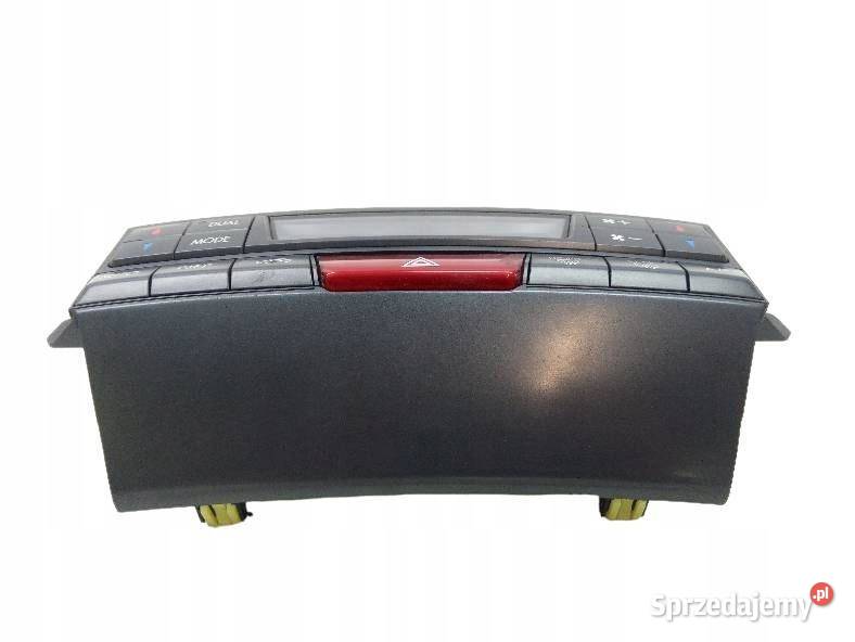 PANEL NAWIEWU 72311AJ330 A2C8497260000 Subaru Rok produkcji 2014