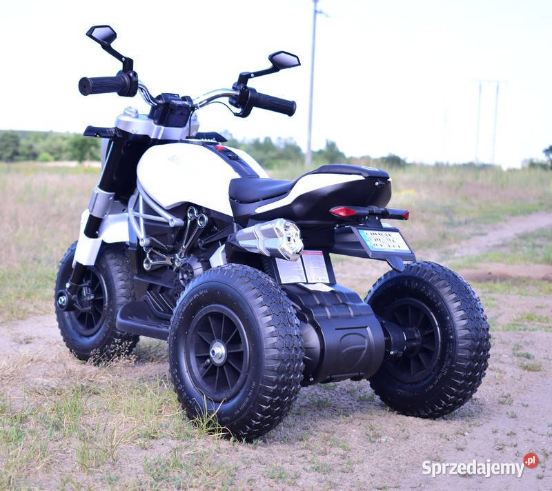 BAWIBUS auto motorek WIELKI MOTOR ŚCIGACZ Myszków sprzedam