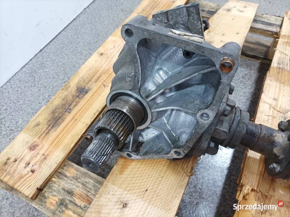 DYFERENCJAŁ REDUKTOR PRZÓD 25 B T30 Nissan sprzedam