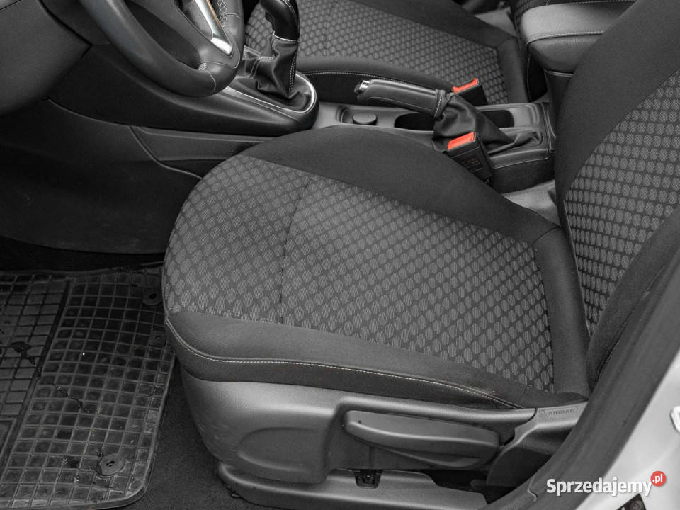 Opel Astra GD063YW12 T Edition 2 stref klima bluetooth pomorskie Pępowo