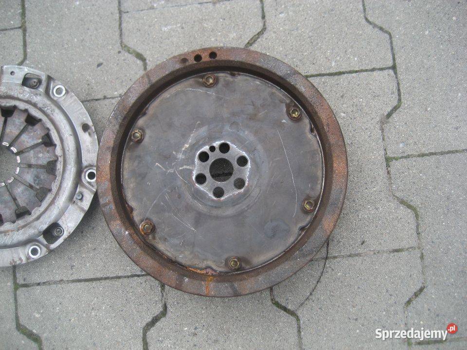 daihatsu sirion 0205r 10 benzyna koło zamachowe Rakoniewice