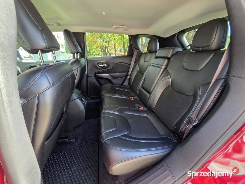 LATITUDE PLUS 24l benzyna 184 Przebieg95198 mazowieckie Warszawa