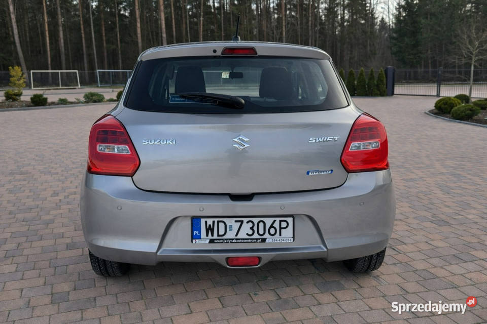 Suzuki Swift Polski Salon VI 20172024 reflektory ksenonowe Lipówki