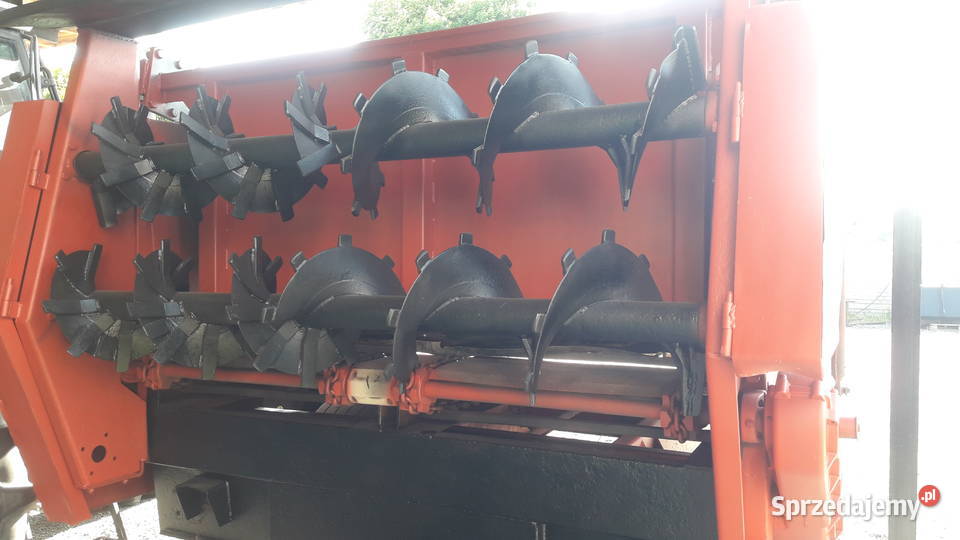 Rozrzutnik Agrimat 8ton klapa hydrauliczna nieuszkodzony mazowieckie Iłża