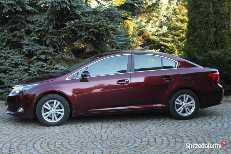Toyota Avensis Benzyna 147 Przebieg 114 III 2009 czujnik zmierzchu Lubań