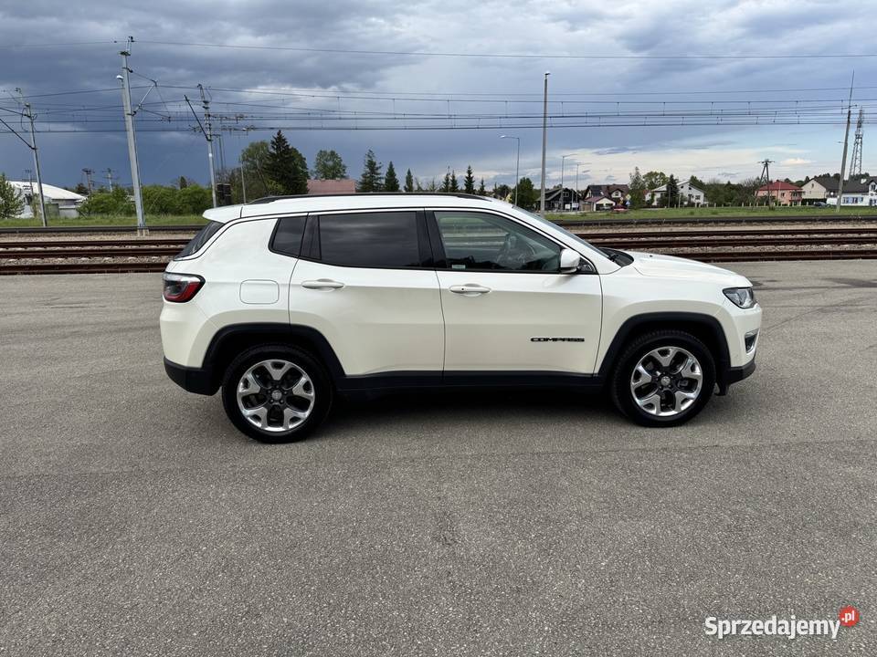 Jeep Compass 16 Multijet 120 stan idealny garażowany Ostrów