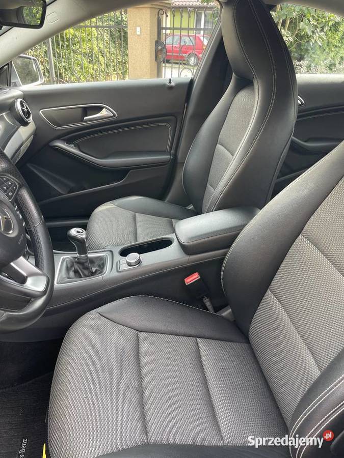 Mercedes Benz CLA 2017 15 Diesel 155000 przebieg Rok produkcji 2017 Biała Podlaska