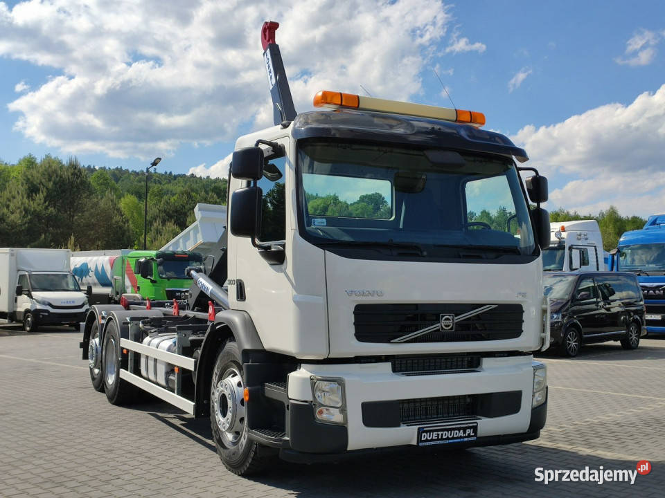Volvo FE 26300 Hakowiec Napęd 6x2 Oś Skrętna E5 serwisowany w ASO Widełki