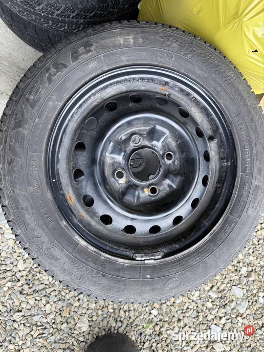 Koła NISSAN 4x114 3 17570R14C podkarpackie Humniska