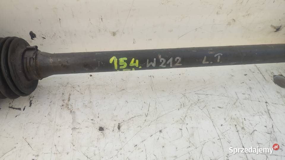 154MERCEDES EKLASA W212 22 CDI PÓŁOŚKA PRZEGUB osobowe świętokrzyskie Włoszczowa