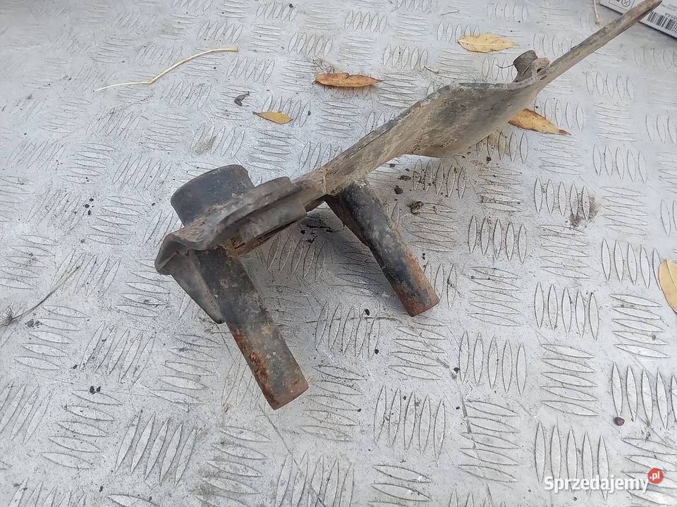 Wahacz wspornik silnika 43 4T QT4 Quantum Zipp Namysłów sprzedam