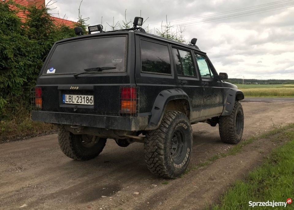 Jeep Cherokee XJ Offroad Terenówka OKAZJA nieuszkodzony Cherokee Człuchów sprzedam