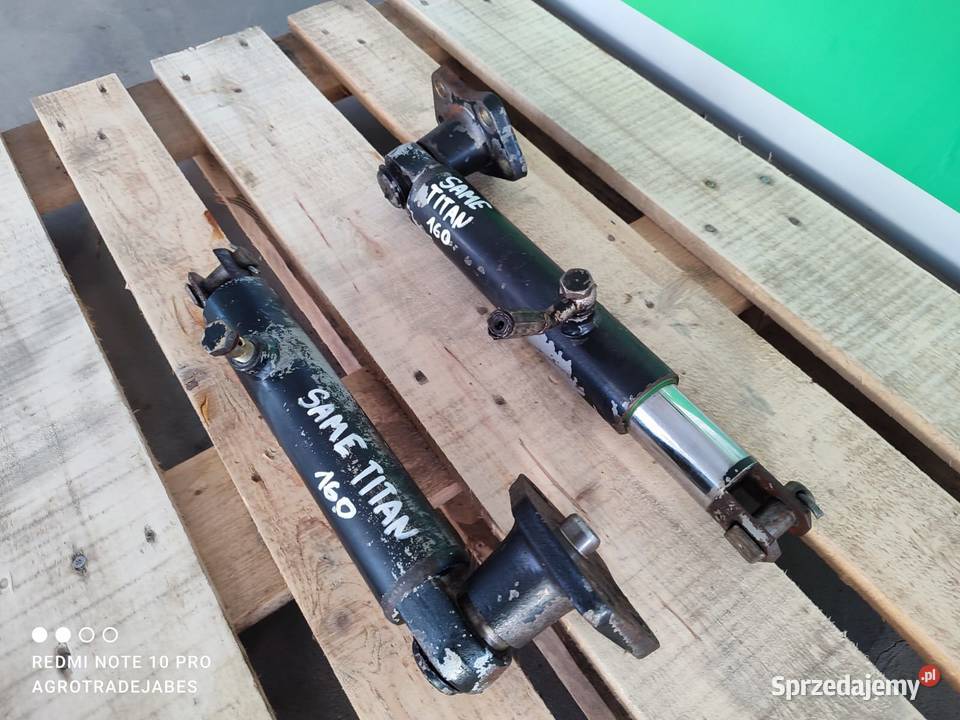 Siłownik hydrauliczny tylnego podnośnika Same Wilkowo sprzedam
