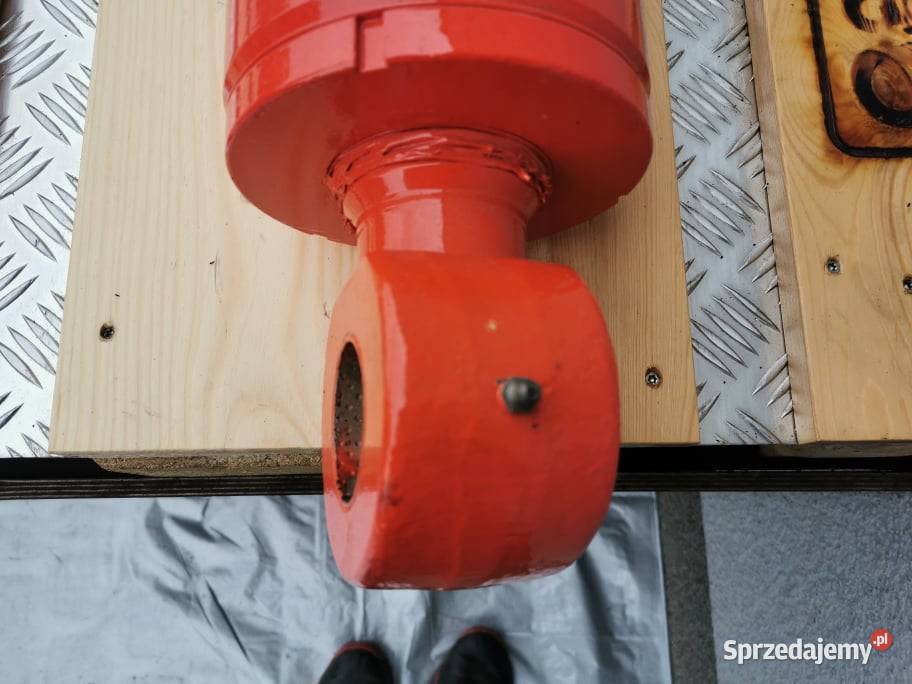 Cylinder hydrauliczny poziomowania Manitou MLT wielkopolskie Wilkowo