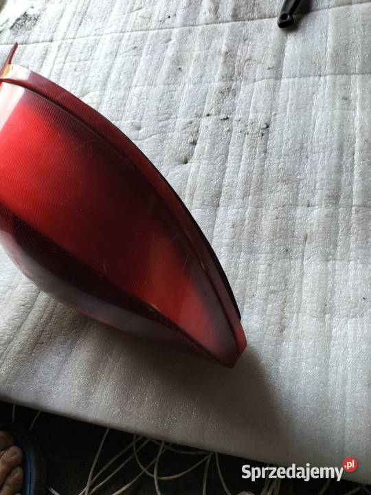 Fiesta MK5 LAMPA TYL LEWA Kamień-Kolonia