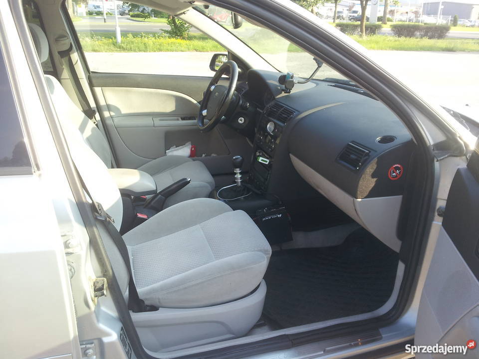 Ford Mondeo MK3 25 V6 LPG Samochody osobowe Piła
