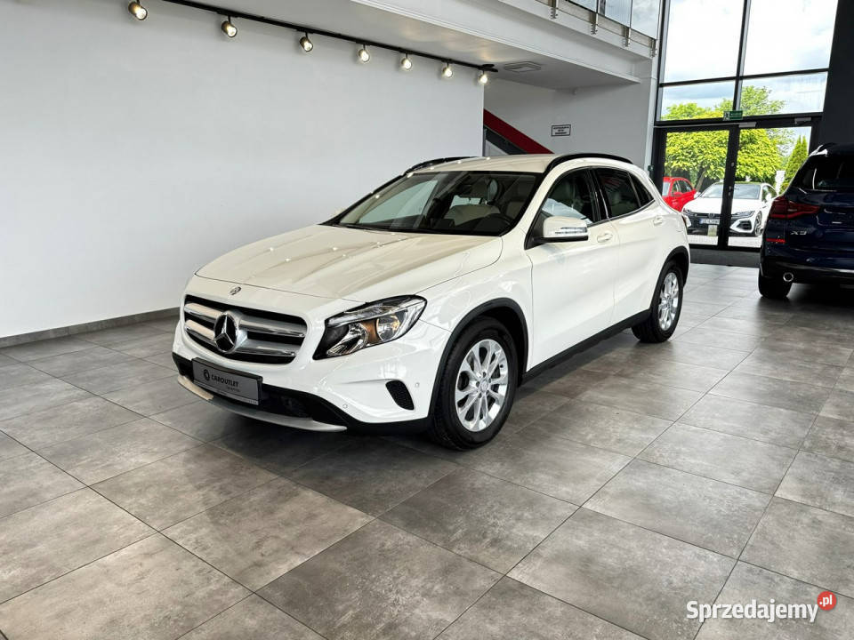 Mercedes GLA 200 16 156 M6 2015 r salon Myślenice