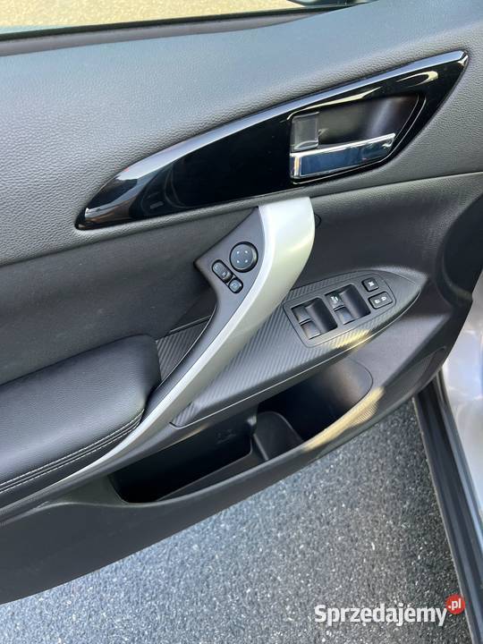 Mitsubishi Eclipse Cross Hybrid Plug In 4 X 4 napęd 4x4 Gdów