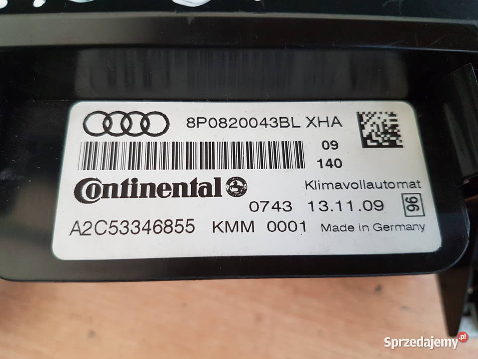 AUDI A3 8P 2011 LIFT PANEL KLIMATYZACJI osobowe Turkowice sprzedam