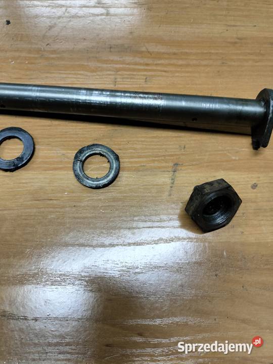 Oś wahacza Cezeta 175 350 Łubno