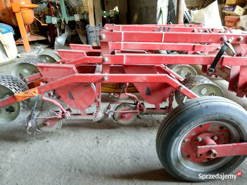 Siewnik do warzyw łyrzeczkowy SO71B kruk Łowicz