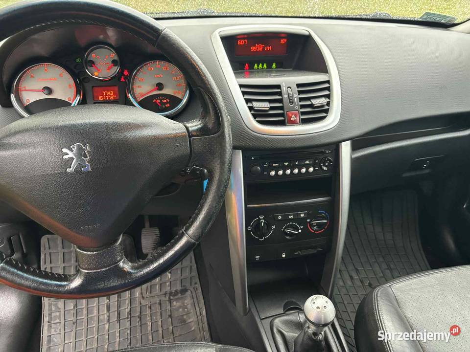 Peugeot 207 16 HDI Full skóry klima hak 1600cm3 207 Włocławek