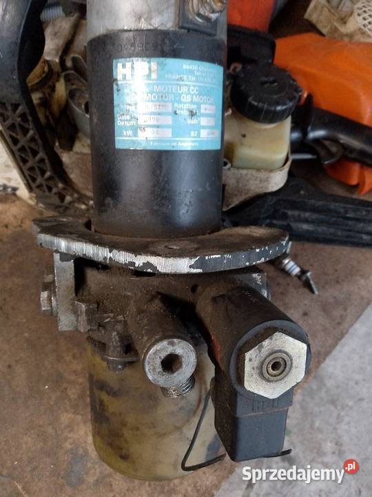 Silnik z pompą hydrauliczną na 24 v Rok produkcji 1900 Kościerzyna sprzedam