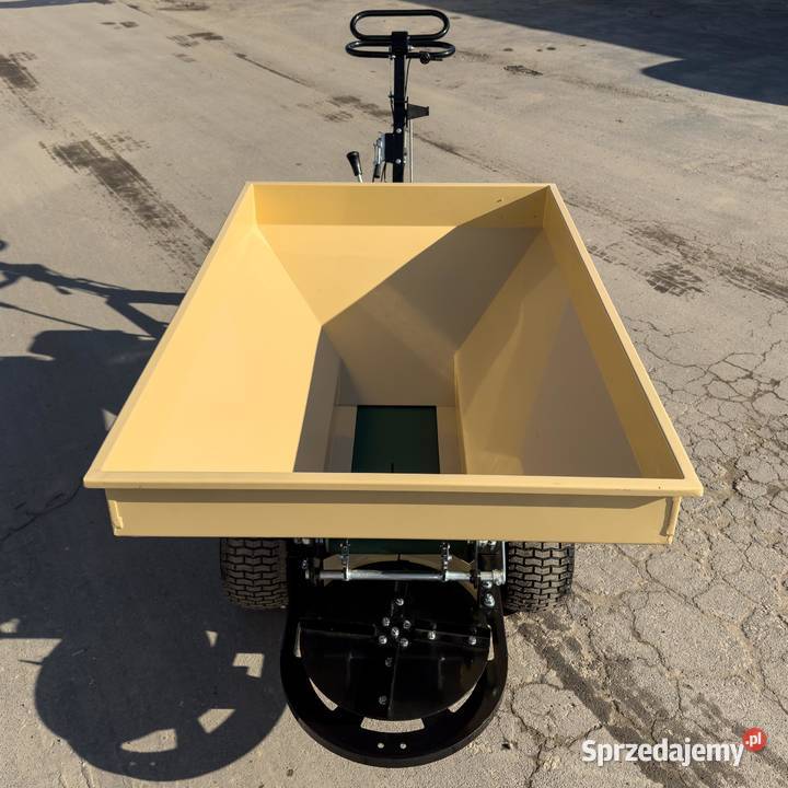 Rozsiewacz Spalinowy Meyer PN325 325L Sól Nawóz nieuszkodzony