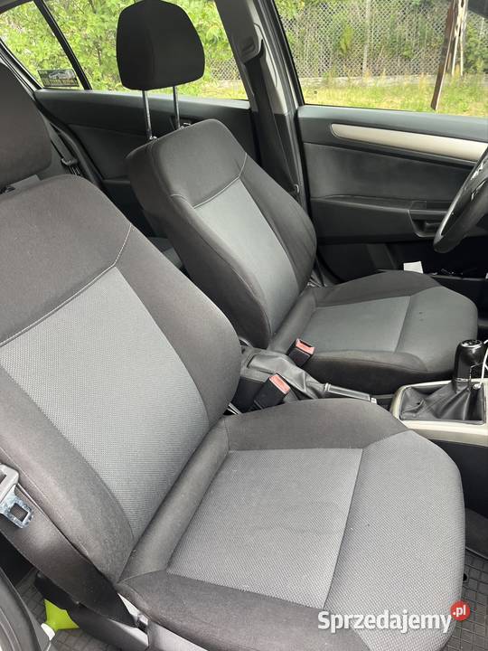 Opel astra h 16 Jedlińsk