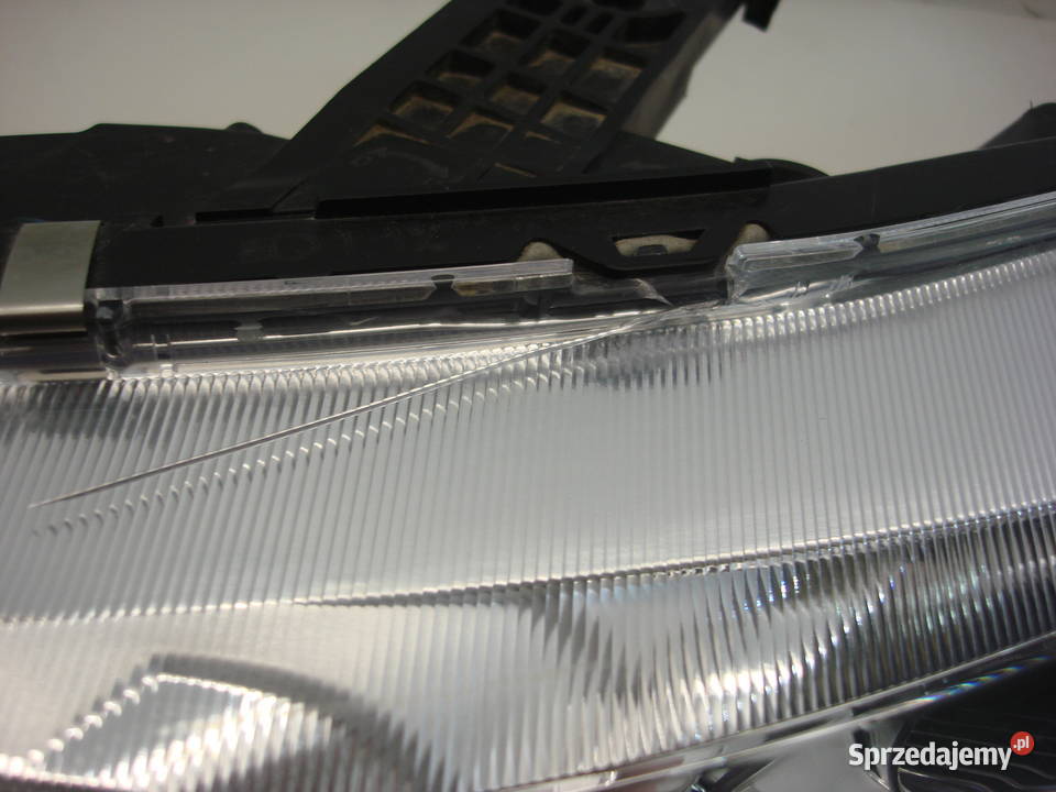 Reflektor przedni lewy Mitsubishi Eclipse Cross Wasilków sprzedam