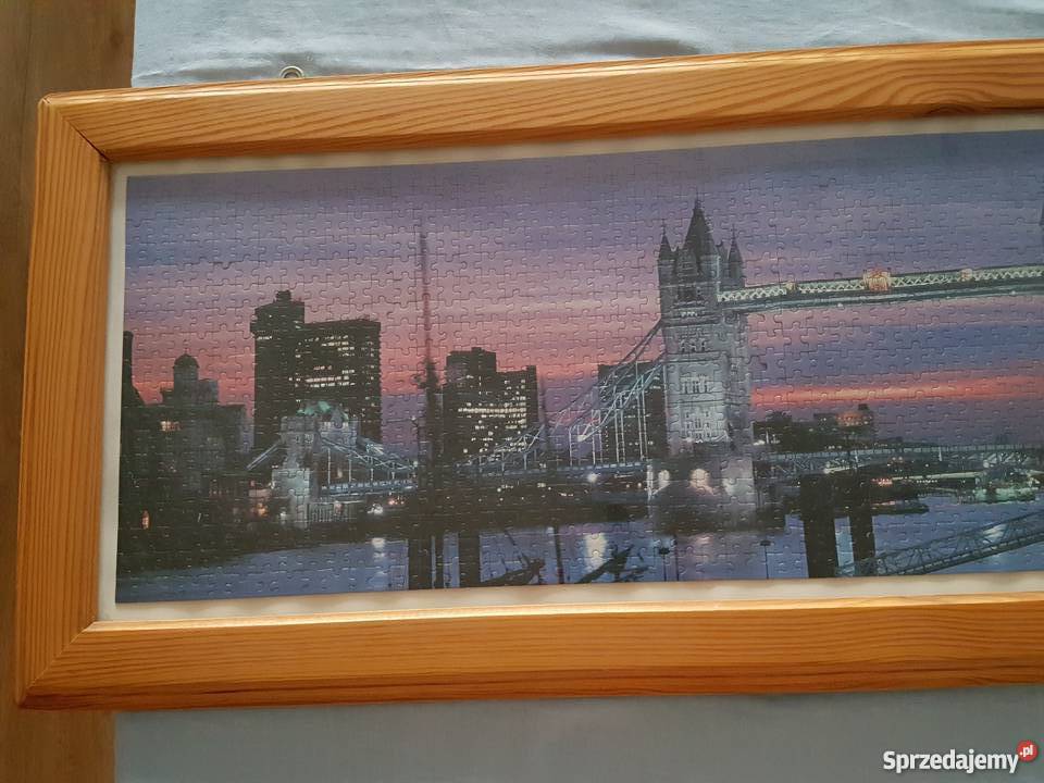 Obraz TOWER BRIDGE duży drewniana rama z puzzli Złotniki