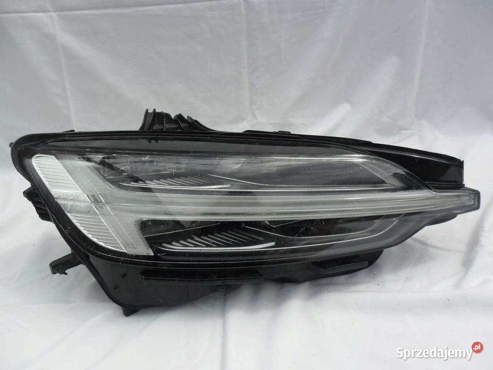 REFLEKTOR PRZÓD STRONA PRAWA VOLVO S60 Nowy Tomyśl