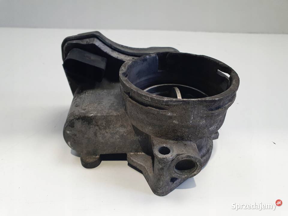 PRZEPUSTNICA Audi A3 II 8P 20 TDI 03G128063B Części samochodowe Chełm