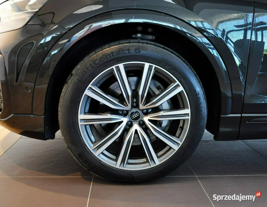 Audi Q8 55TFSIe Quattro Sline BO Virtual wielofunkcyjna kierownica Kielce