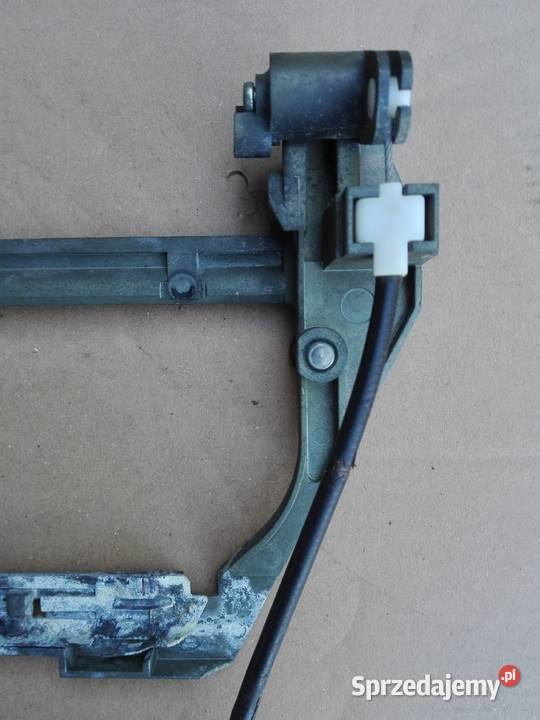 BMW E39 Kaseta mocowania klamki tylna prawa osobowe Tomaszów Mazowiecki