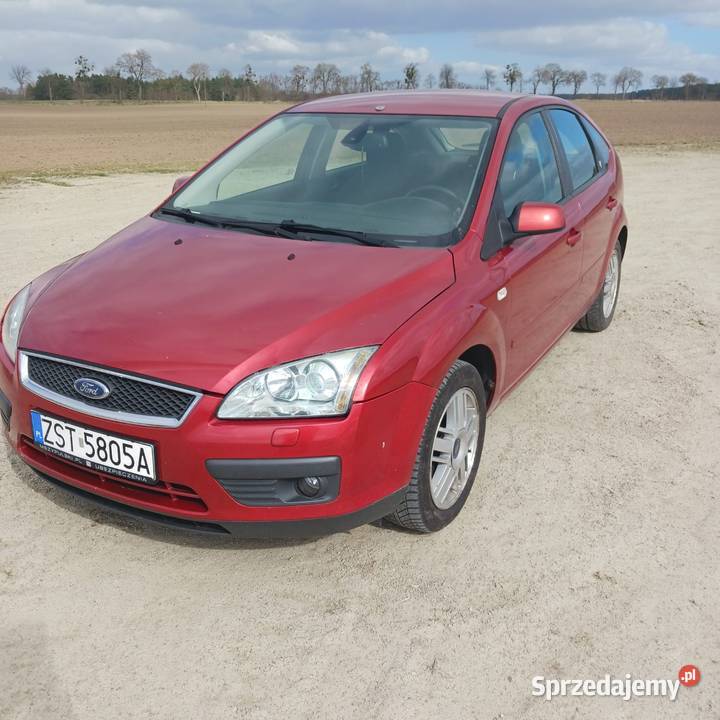 Ford Focus 18 Benzyna elektryczne lusterka Sądów
