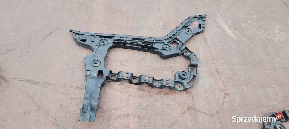 VW PASSAT B8 PRAWY LEWY KOMPLET ŚLIZG ZDERZAKA Ruda Śląska