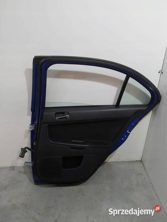 DRZWI PRAWE TYŁ D06 HB Mitsubishi Lancer VIII