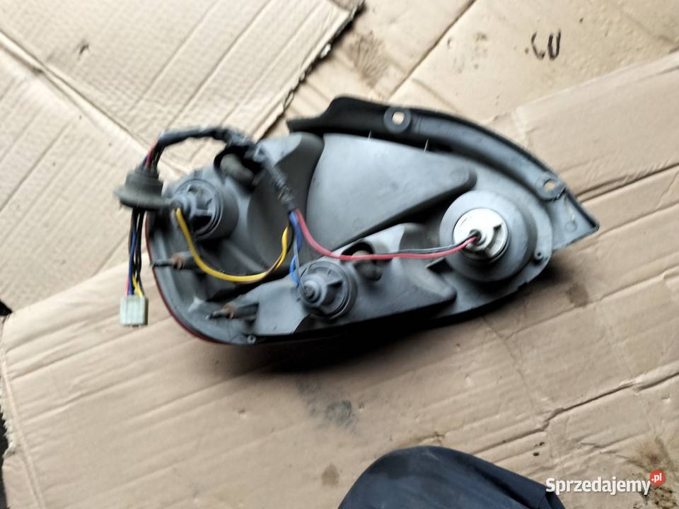 LAMPA TYLNA PRAWA MATIZ Kamień-Kolonia