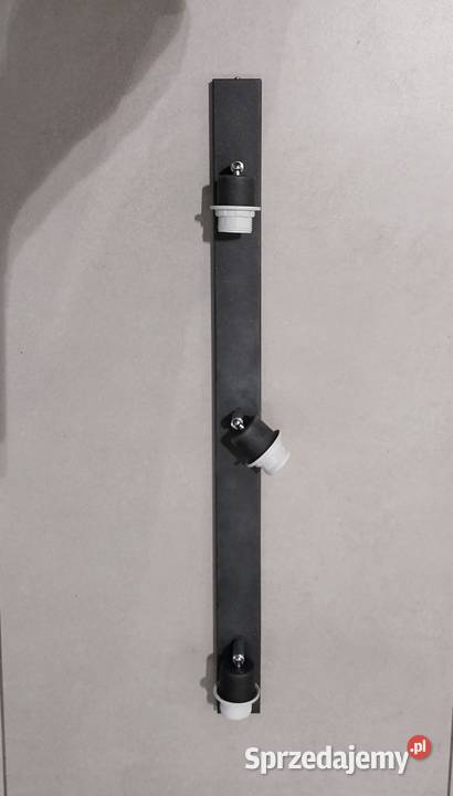 Słupek oświetleniowy