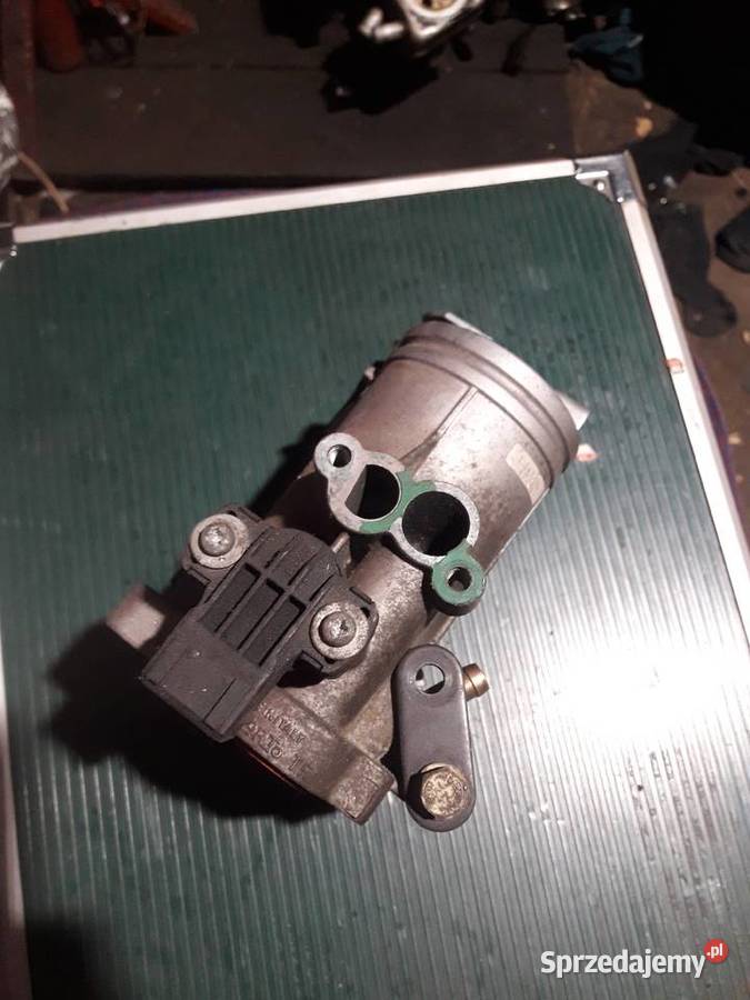 Przepustnica bmw m43 18 19 osobowe Częstochowa