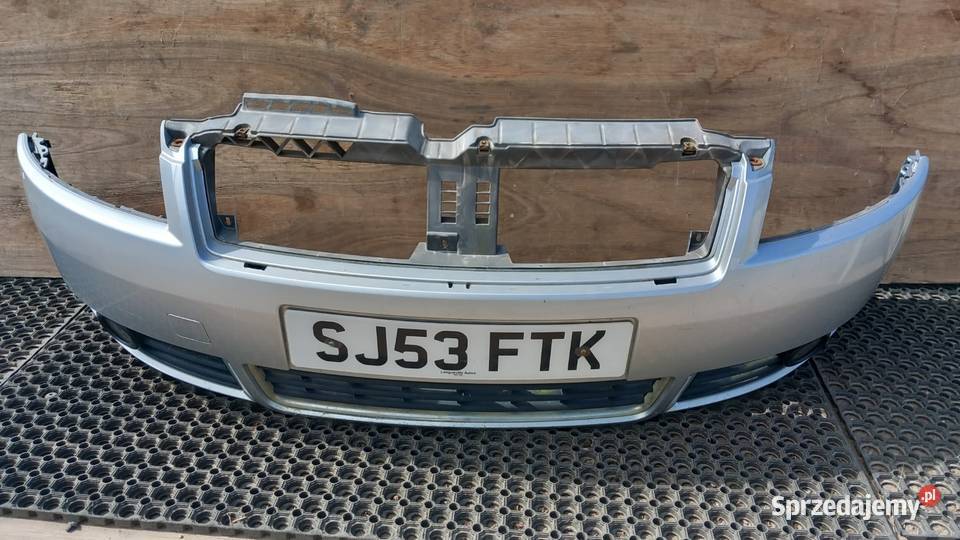 AUDI A4 B6 CABRIO ZDERZAK PRZÓD LY7W HALOGEN Zbierkowo sprzedam